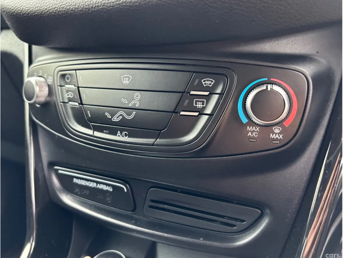 Ford B-Max MPV, Diesel, 2015, Blue