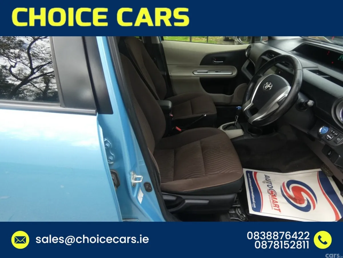 Toyota Aqua Hatchback, Petrol Hybrid, 2012, Blue
