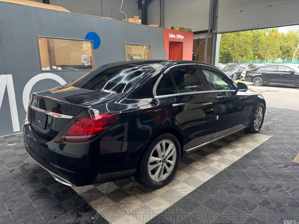 Mercedes-Benz C-Class Saloon, Petrol, 2019, Black