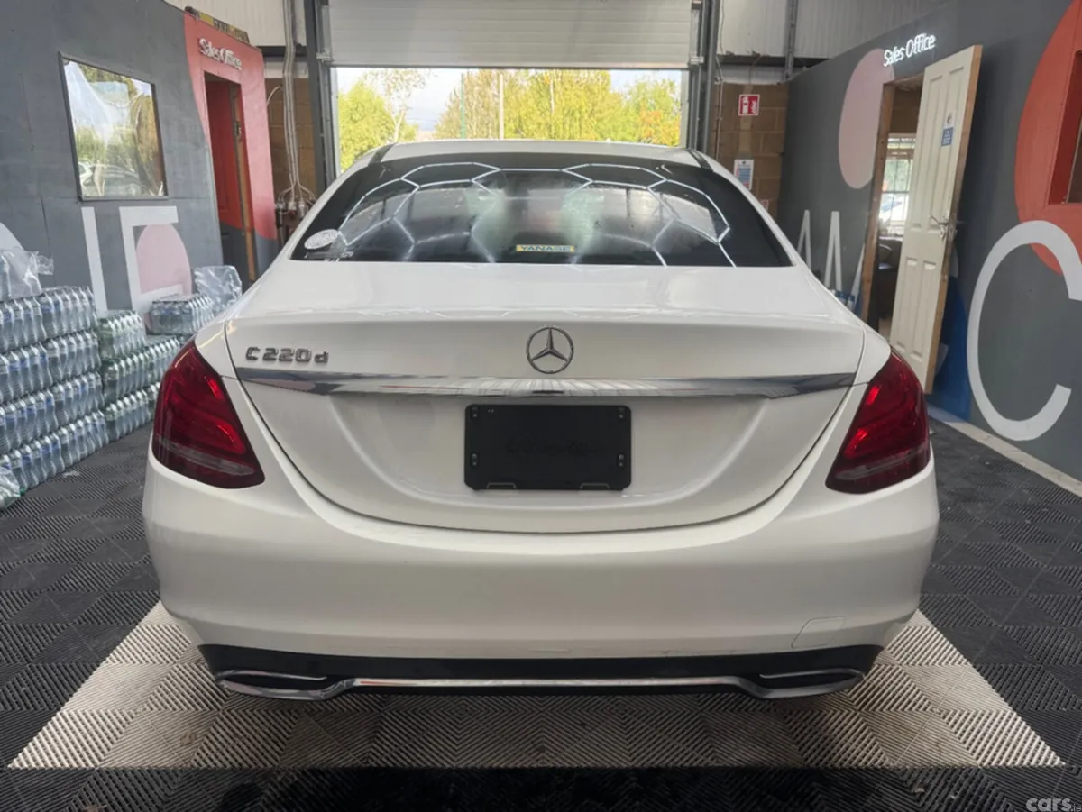 Mercedes-Benz C-Class Saloon, Diesel, 2017, White