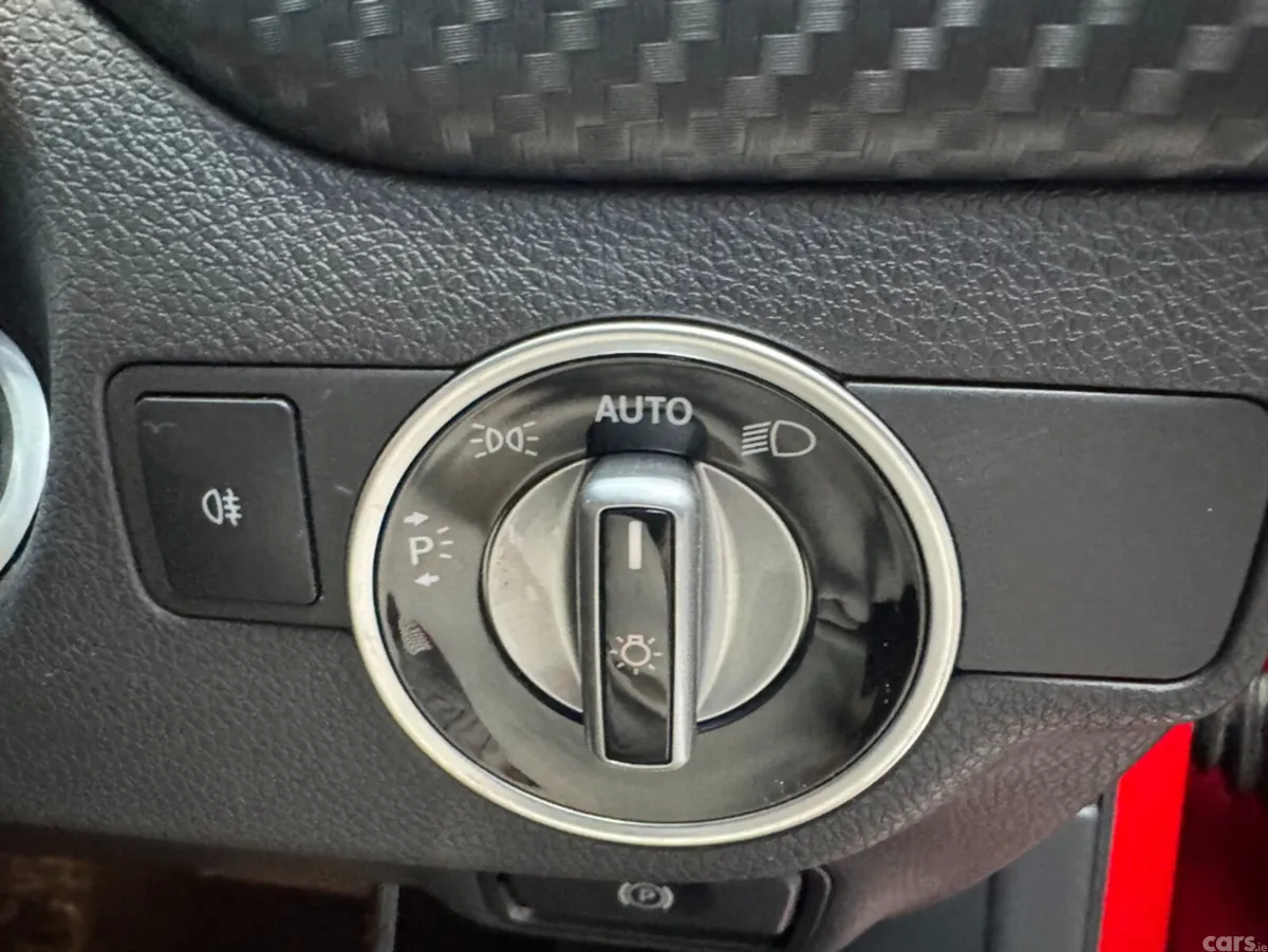 Mercedes-Benz A-Class Hatchback, Petrol, 2014, Red