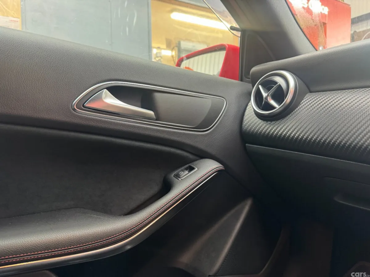 Mercedes-Benz A-Class Hatchback, Petrol, 2014, Red