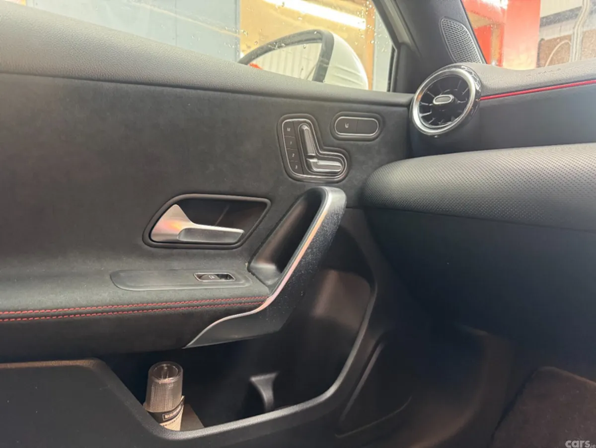 Mercedes-Benz A-Class Hatchback, Petrol, 2019, White