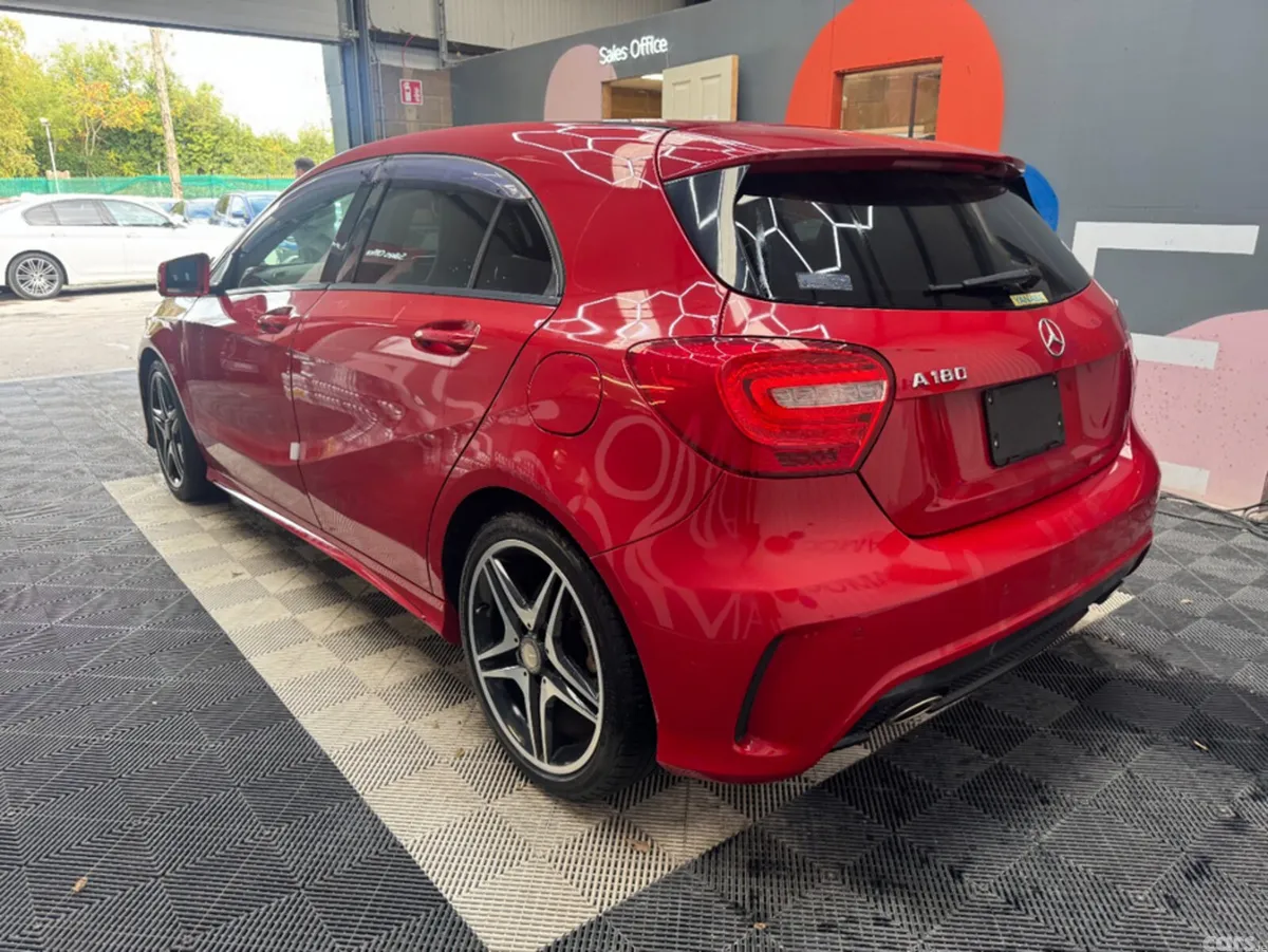 Mercedes-Benz A-Class Hatchback, Petrol, 2014, Red