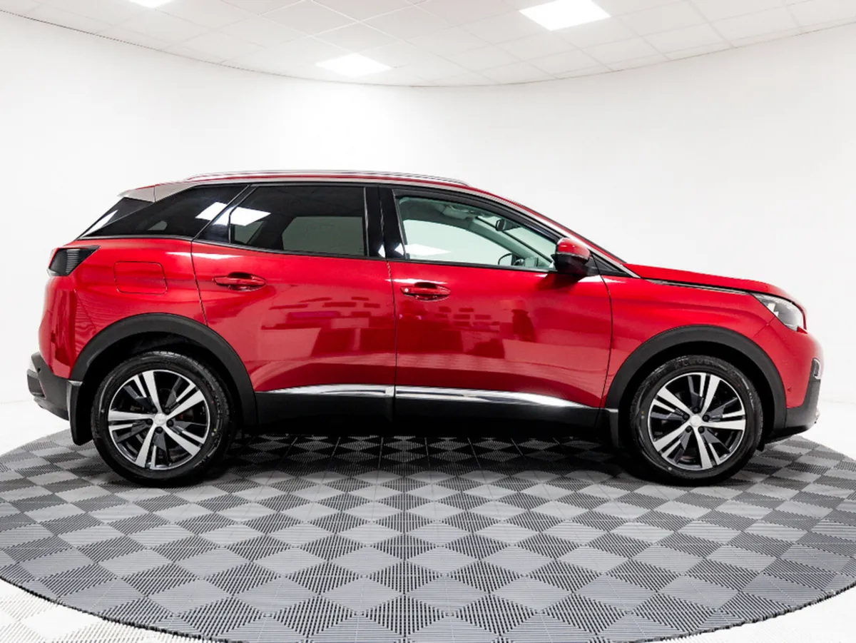 Peugeot 3008 SUV, Diesel, 2020, Red