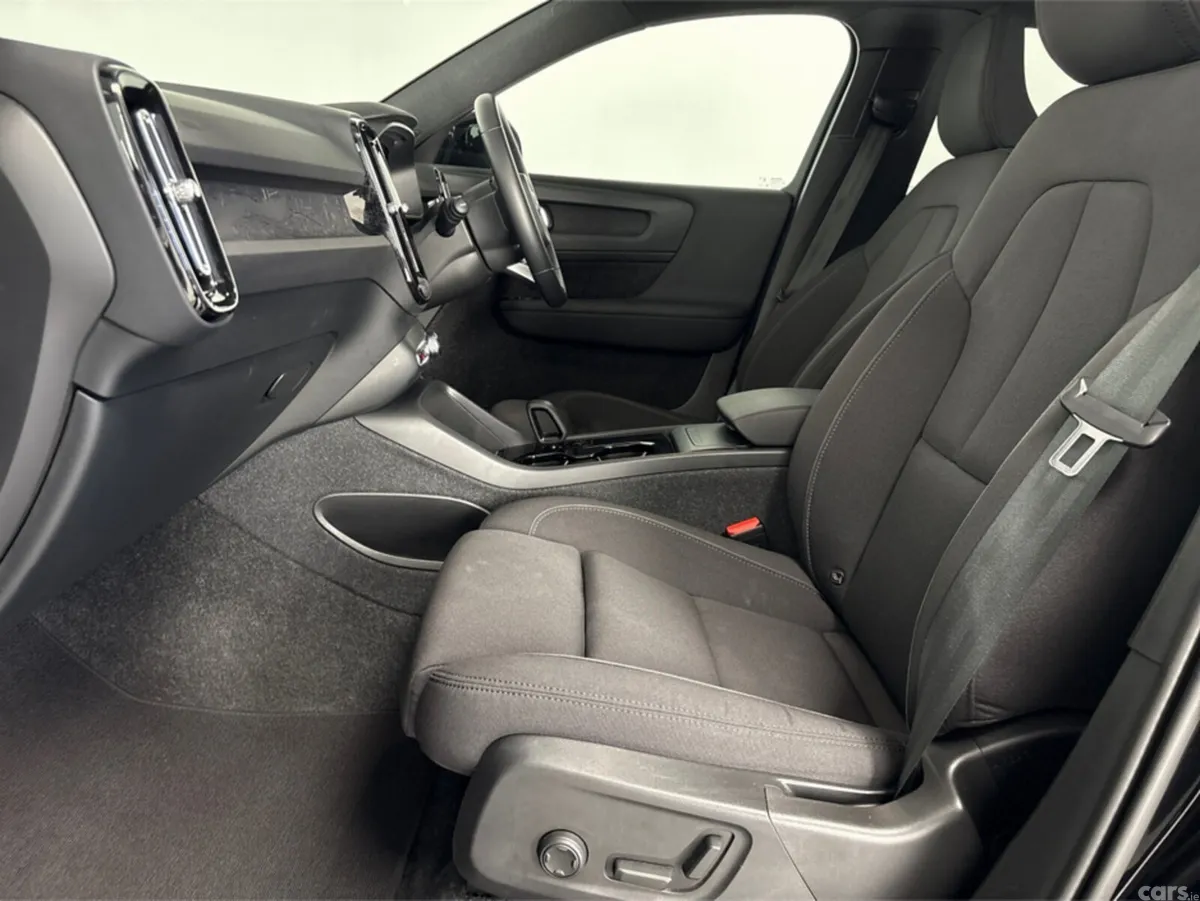 Volvo XC40 Estate, Electric, 2023, Black