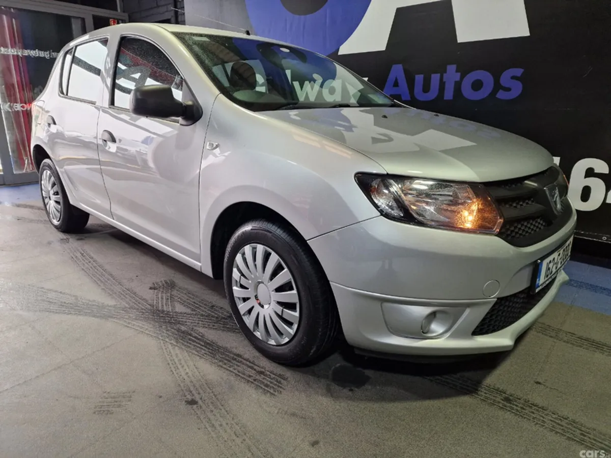 Dacia Sandero Hatchback, Petrol, 2016, Silver