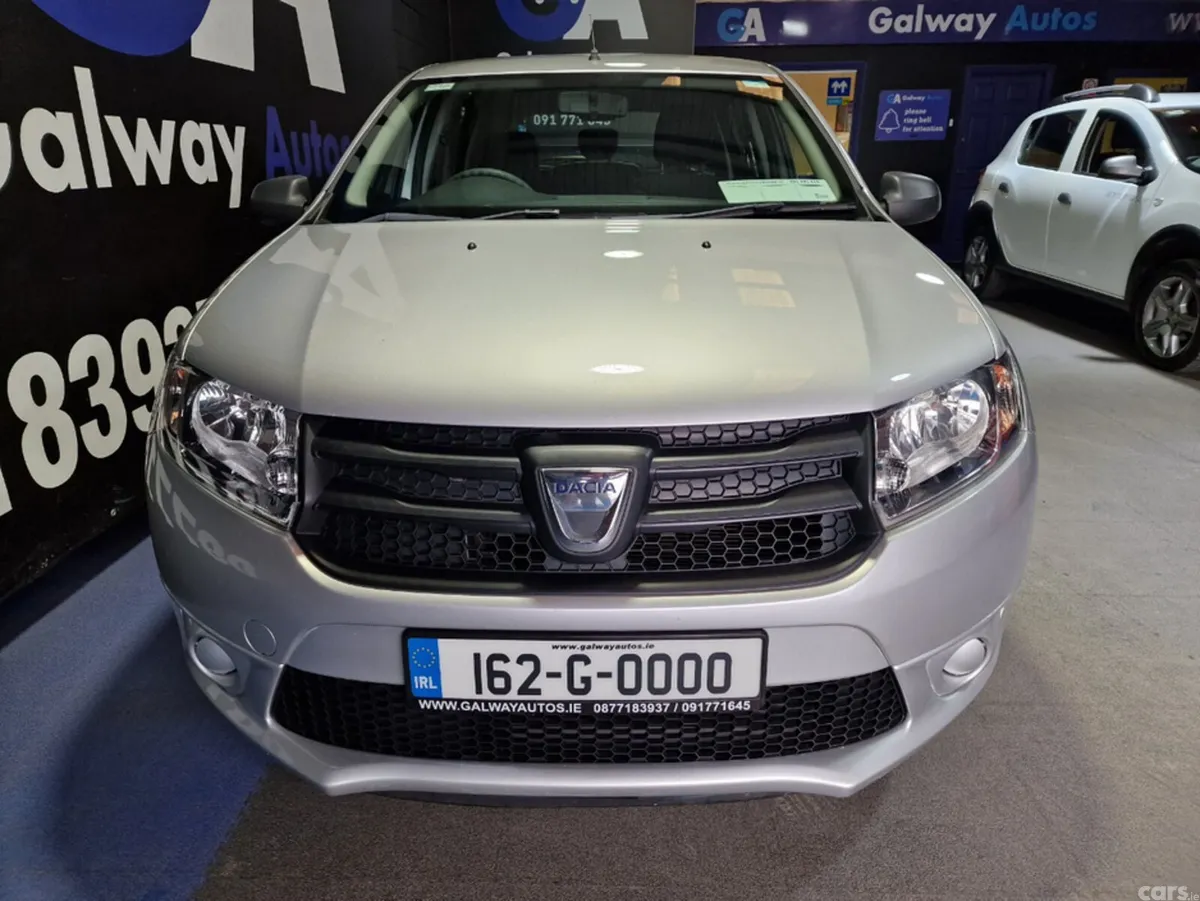 Dacia Sandero Hatchback, Petrol, 2016, Silver