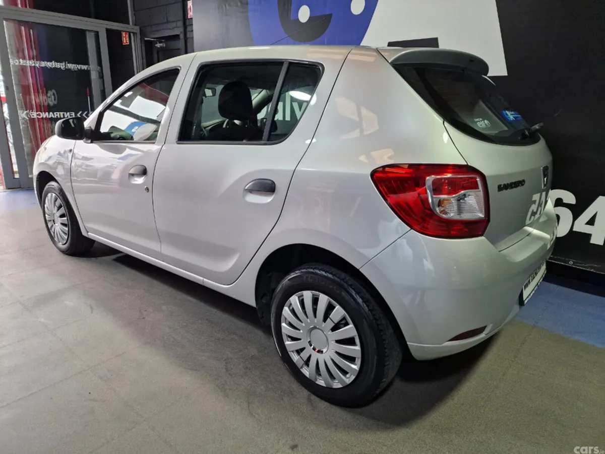 Dacia Sandero Hatchback, Petrol, 2016, Silver