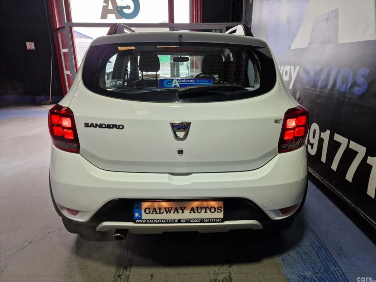 Dacia Sandero Stepway Hatchback, Petrol, 2018, White