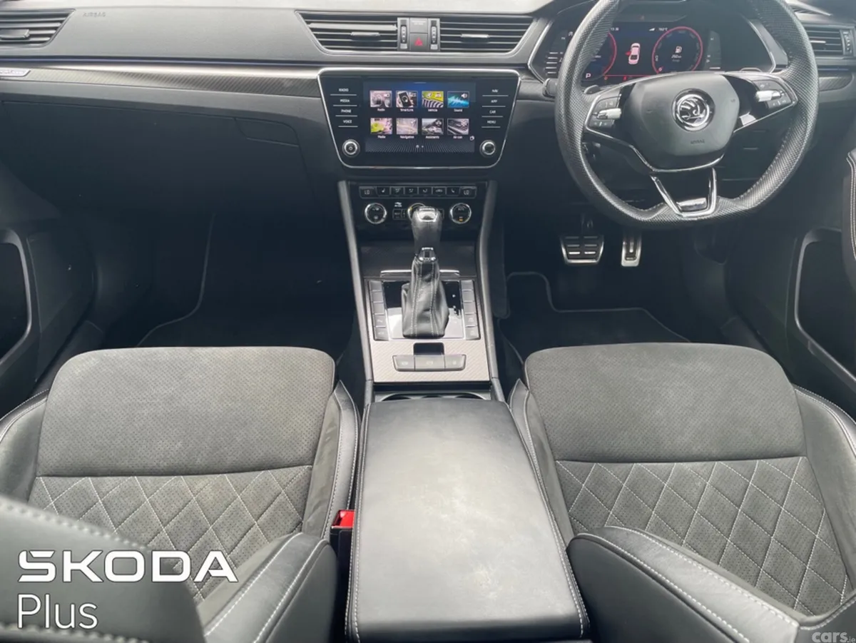 Skoda Superb Hatchback, Diesel, 2024, Grey