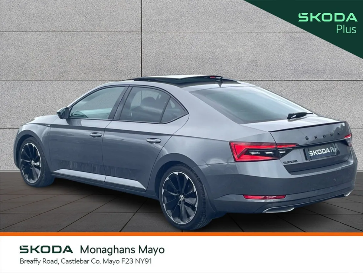 Skoda Superb Hatchback, Diesel, 2024, Grey