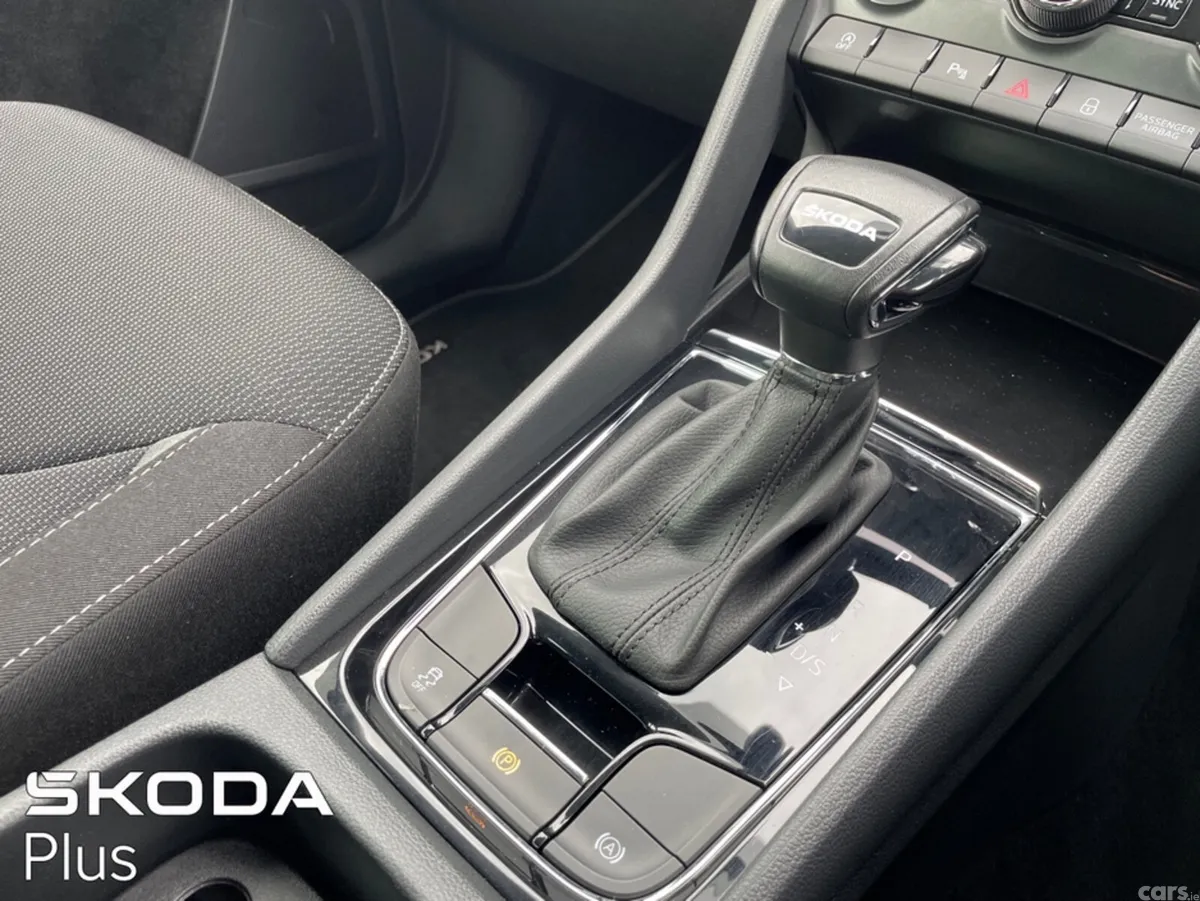 Skoda Kodiaq Estate, Diesel, 2023, Grey