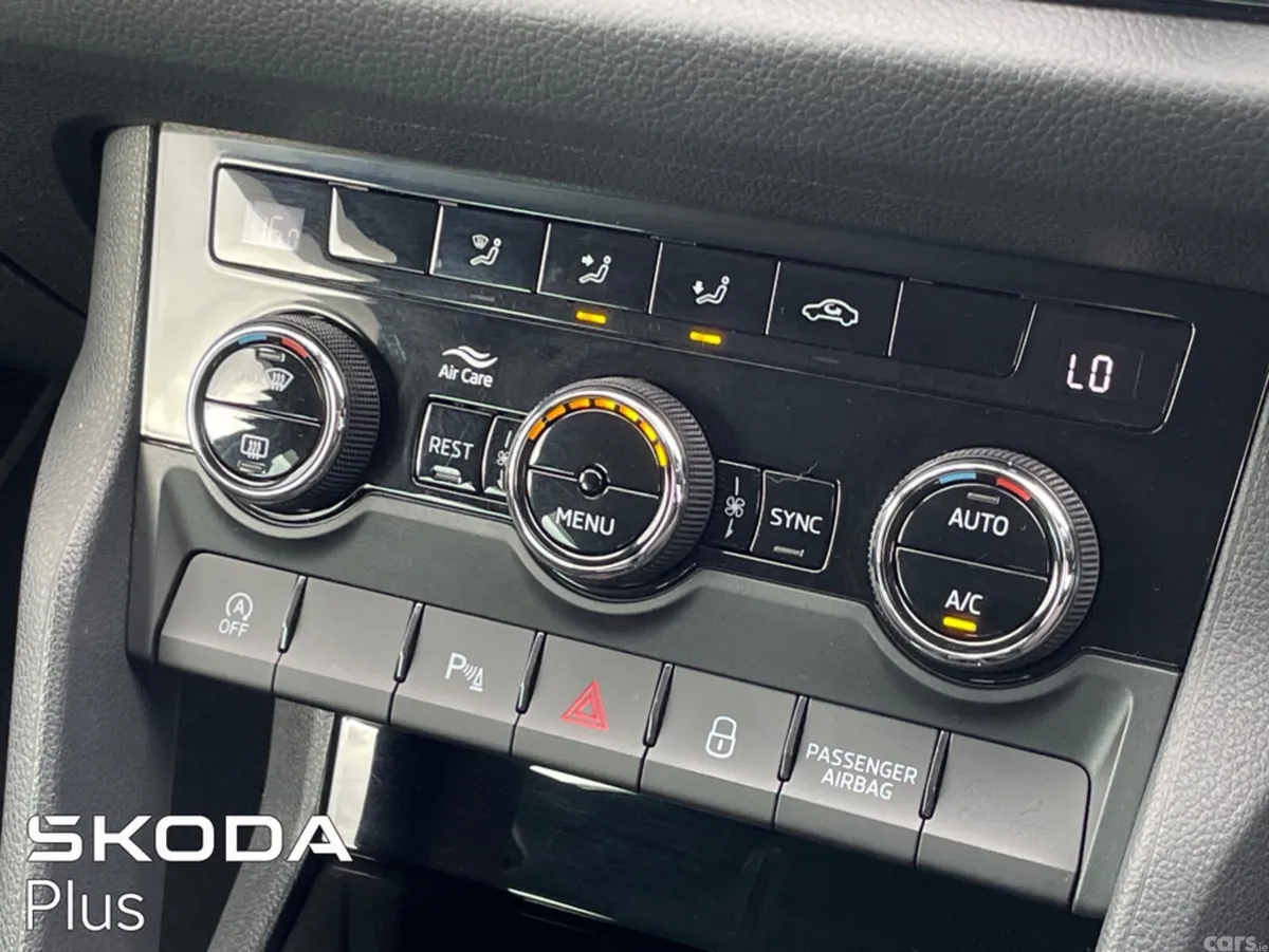 Skoda Kodiaq Estate, Diesel, 2023, Grey