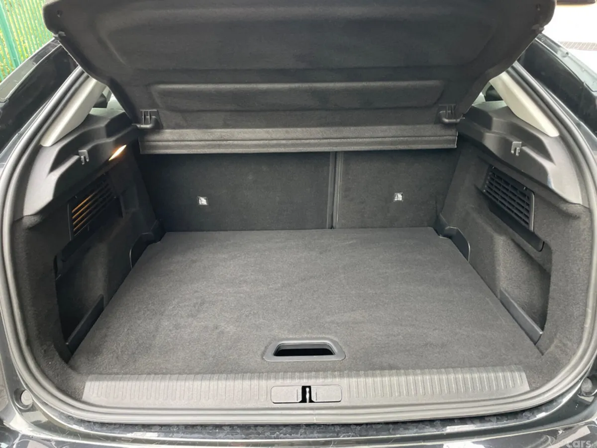 Citroen C4 Hatchback, Diesel, 2021, Black