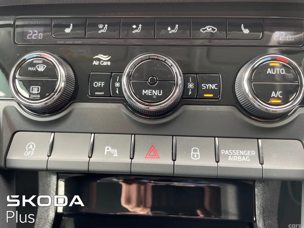 Skoda Karoq SUV, Petrol, 2026, Grey