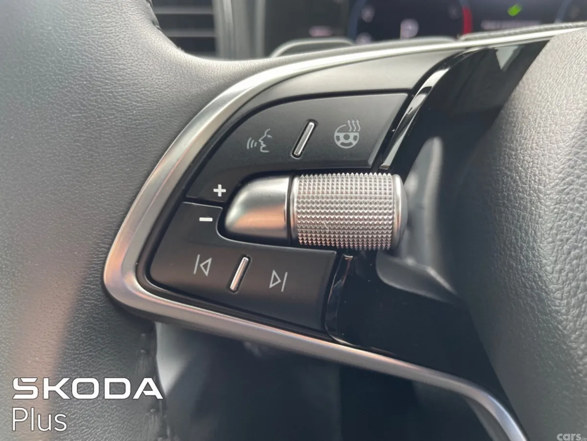 Skoda Karoq SUV, Petrol, 2026, Grey