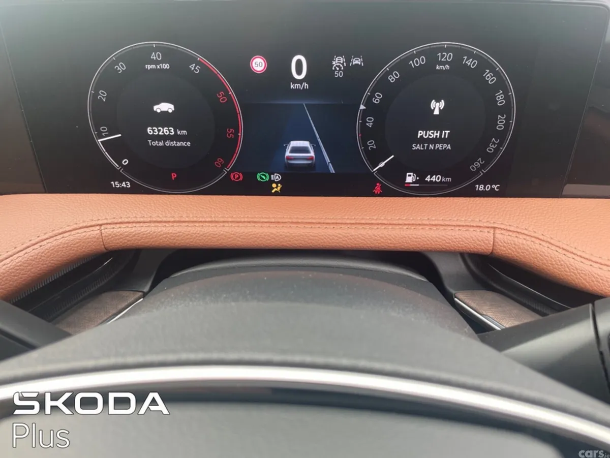 Skoda Superb Hatchback, Diesel, 2024, Red