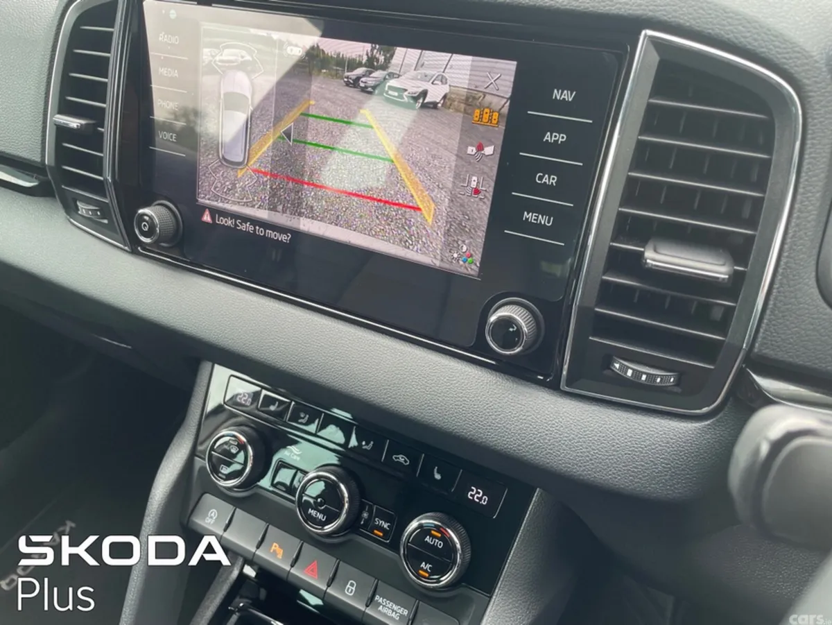 Skoda Karoq SUV, Petrol, 2026, Grey