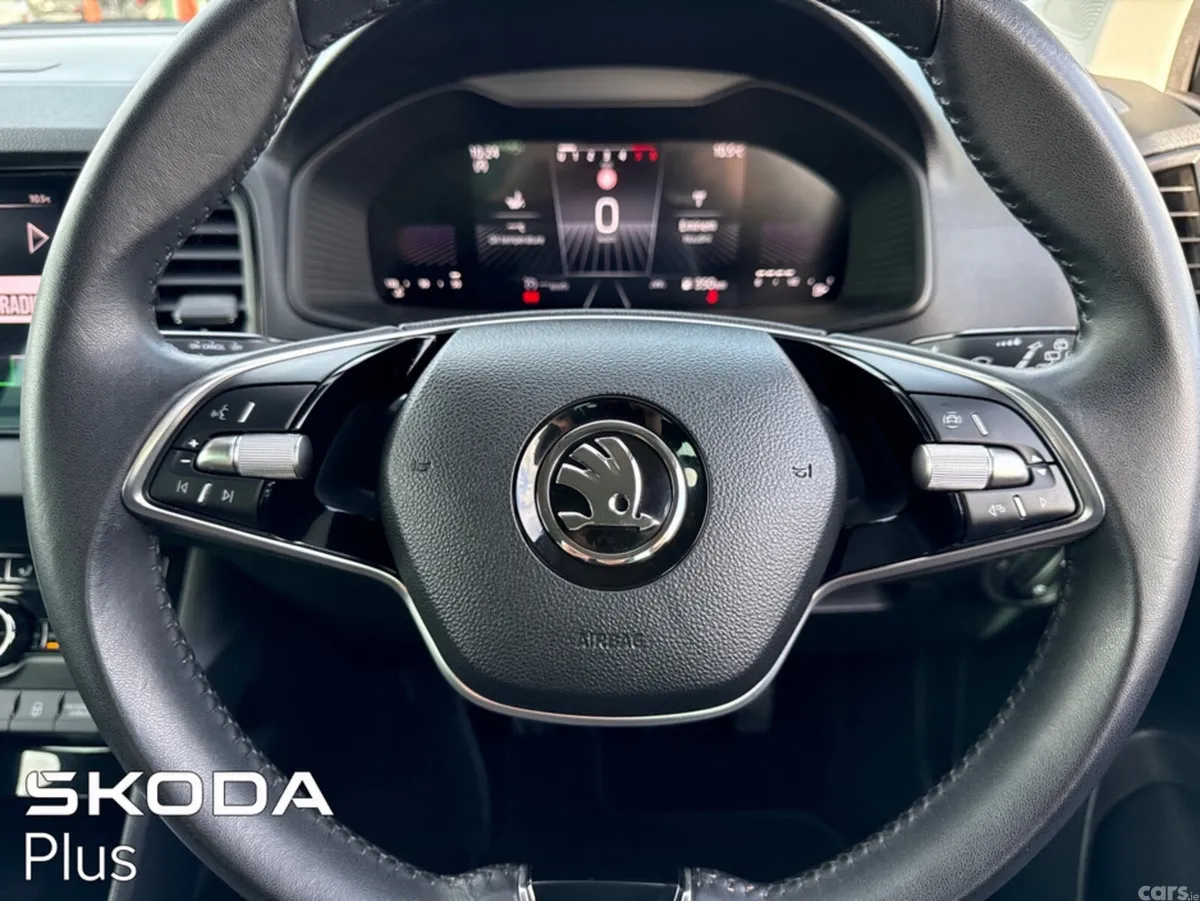 Skoda Karoq SUV, Diesel, 2024, Grey