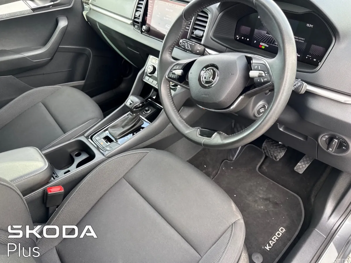 Skoda Karoq SUV, Diesel, 2023, Grey