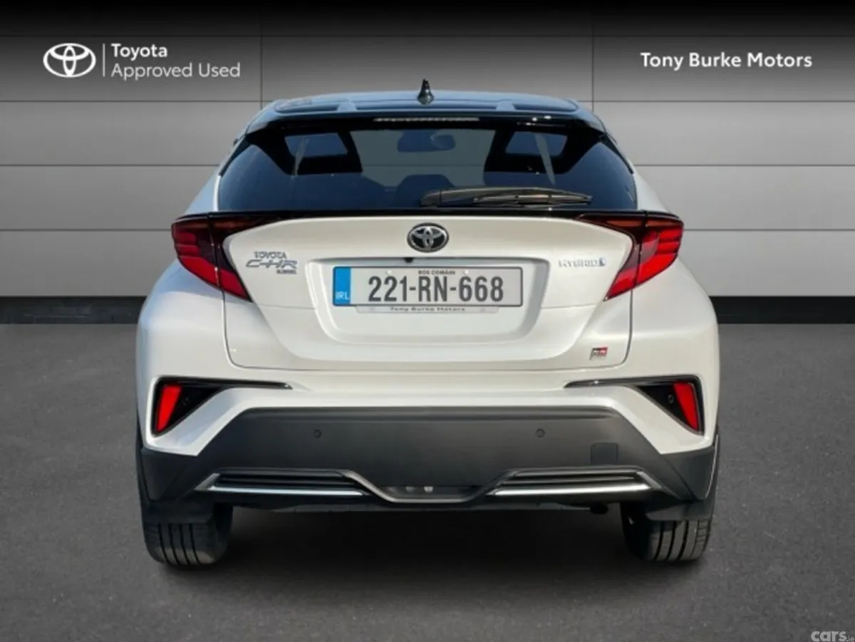 Toyota C-HR SUV, Petrol Hybrid, 2022, White