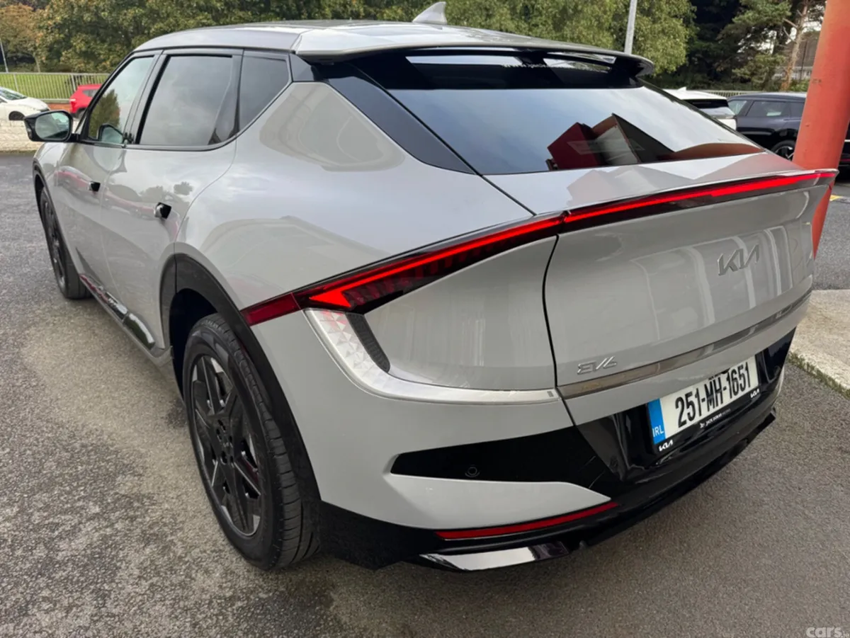 Kia EV6 Hatchback, Electric, 2025, Grey