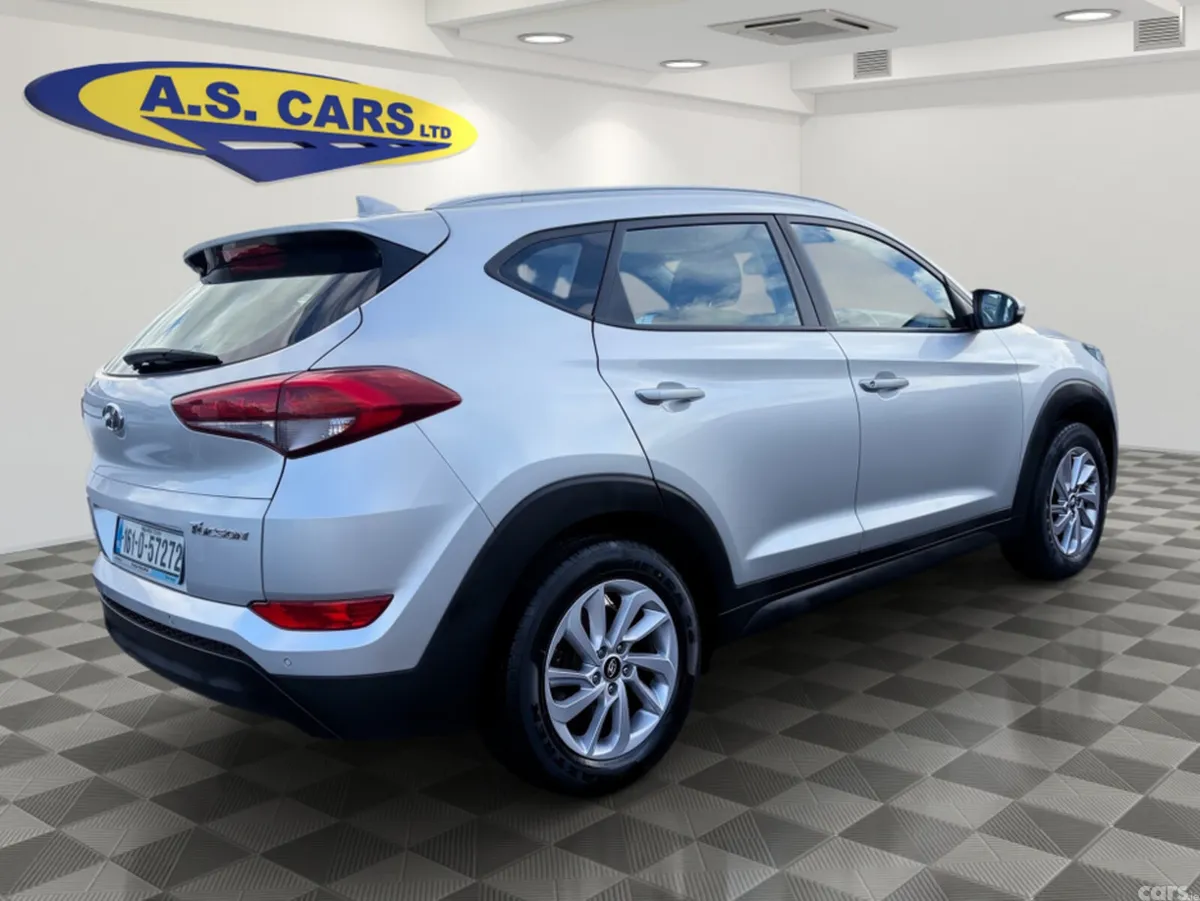 Hyundai Tucson SUV, Diesel, 2016, Silver