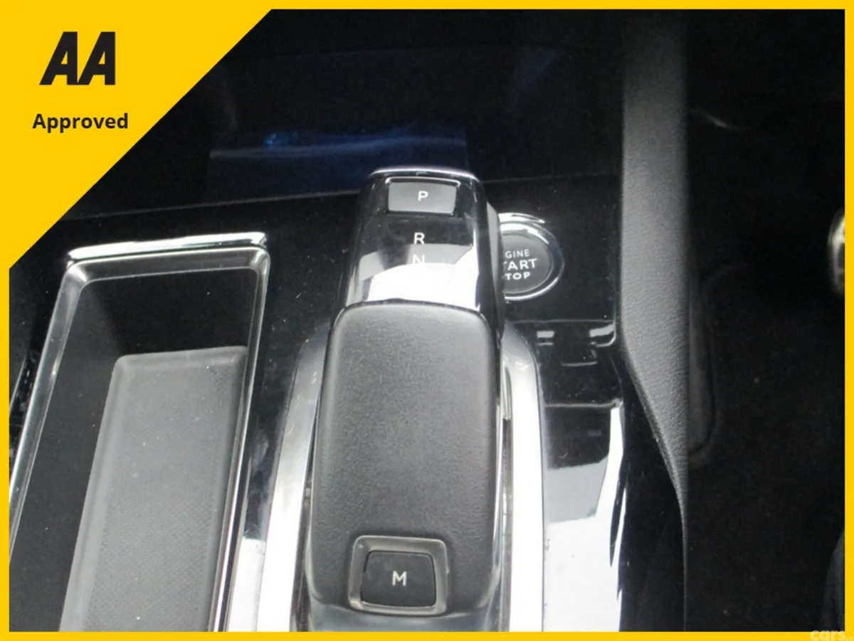Peugeot 3008 MPV, Diesel, 2023, Black