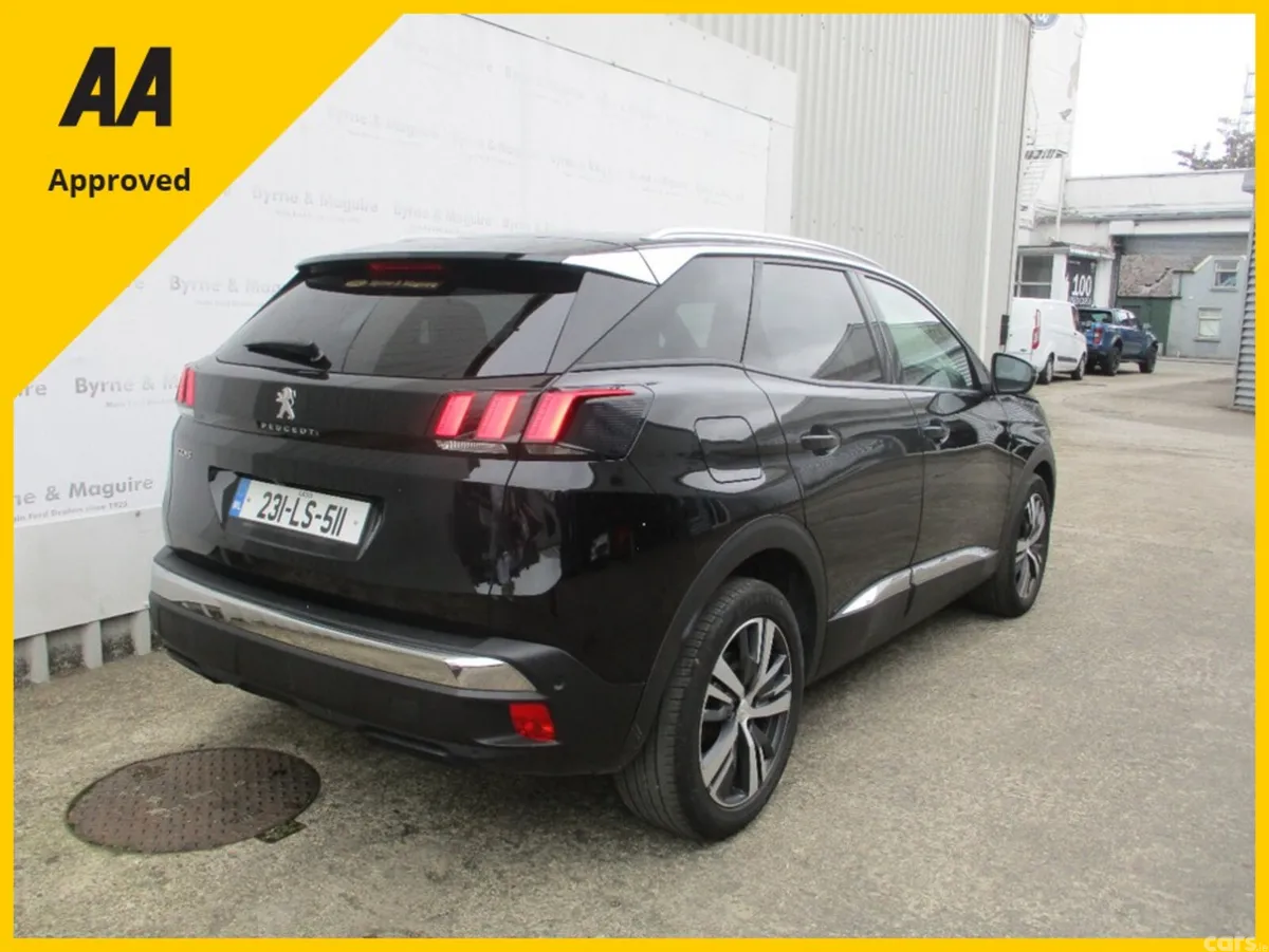 Peugeot 3008 MPV, Diesel, 2023, Black