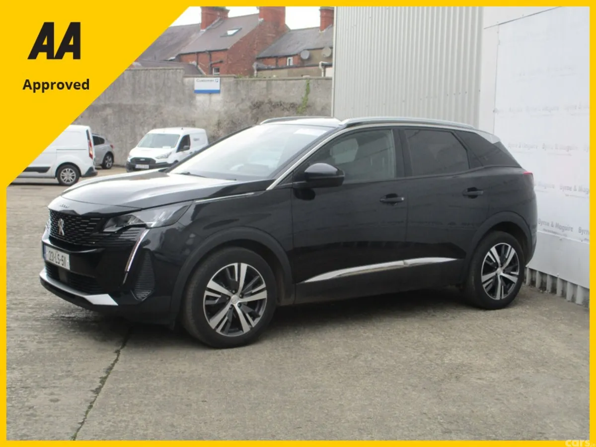 Peugeot 3008 MPV, Diesel, 2023, Black
