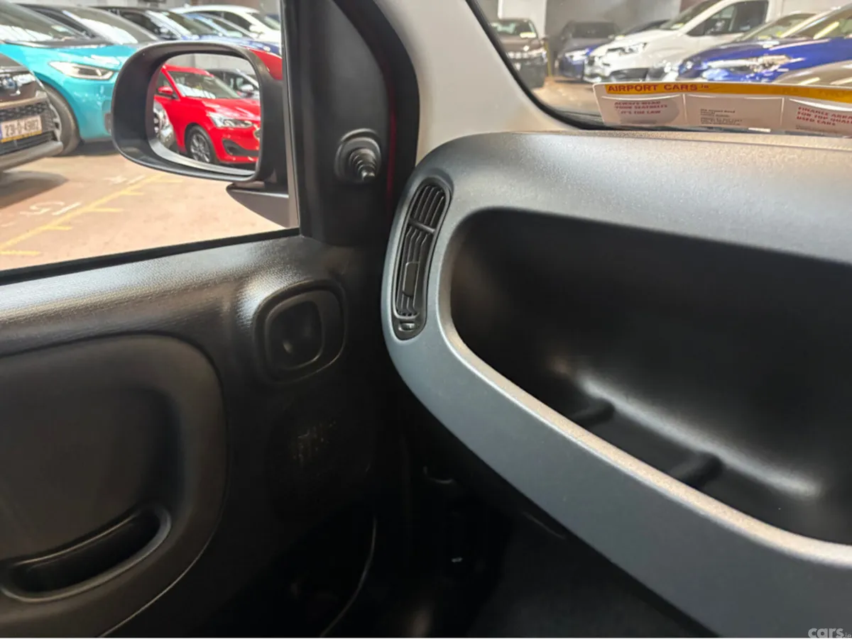 Fiat Panda MPV, Petrol, 2024, Red