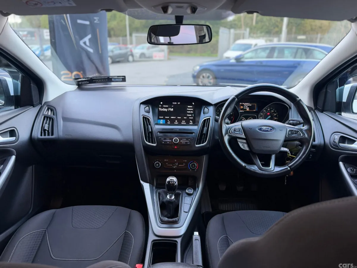 Ford Focus Hatchback, Petrol, 2017, White