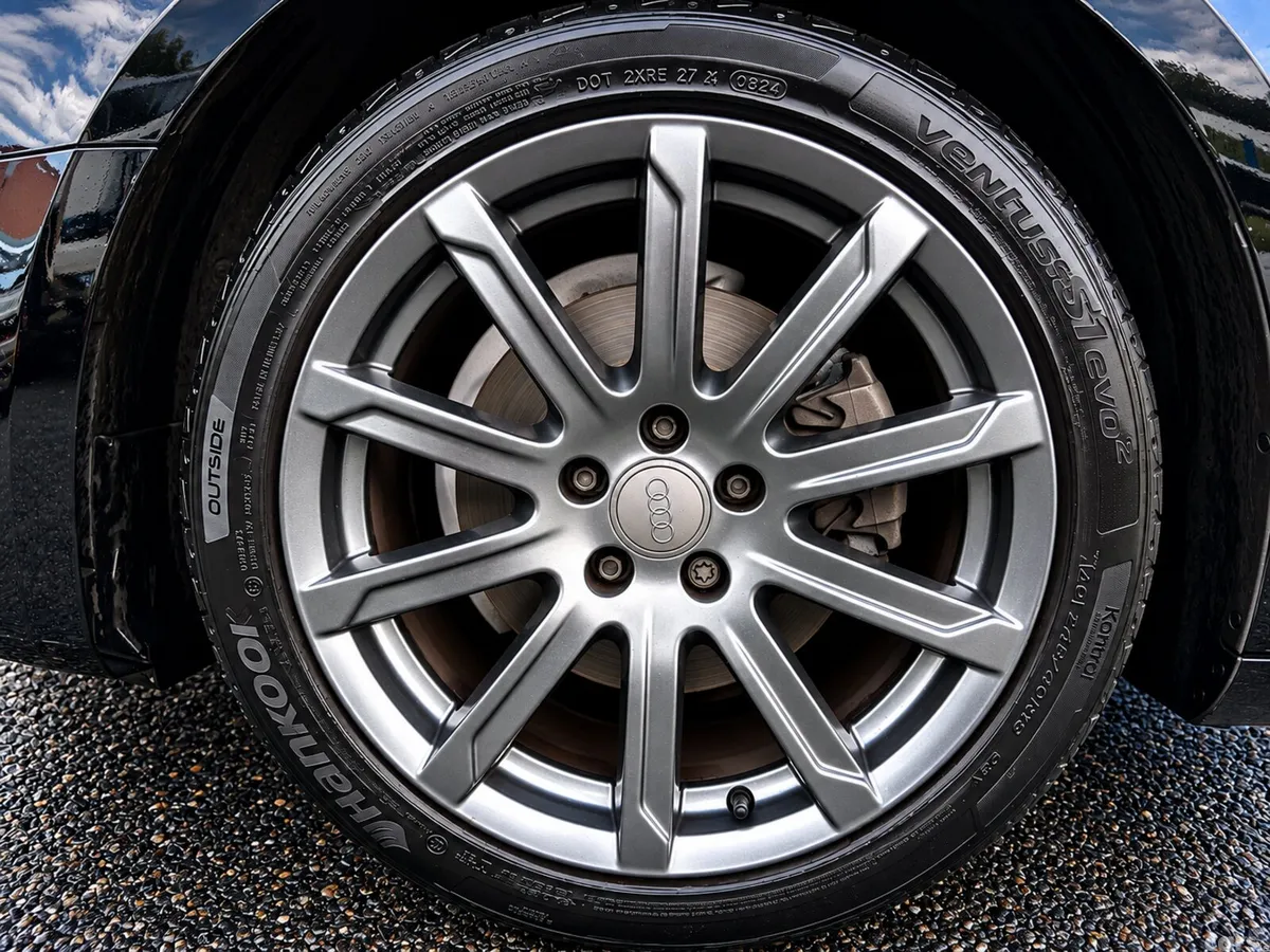 Audi A4 Saloon, Petrol, 2018, Black