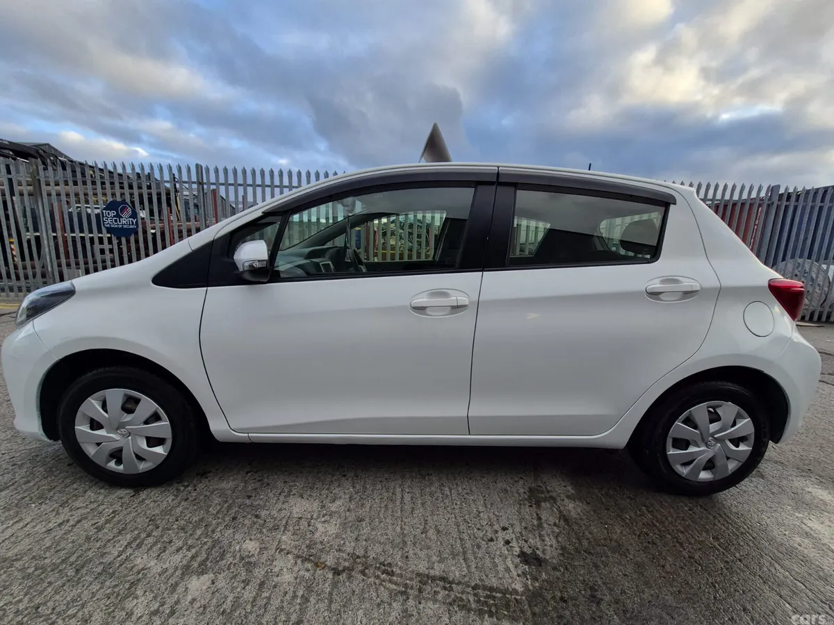 Toyota Vitz Hatchback, Petrol, 2016, White