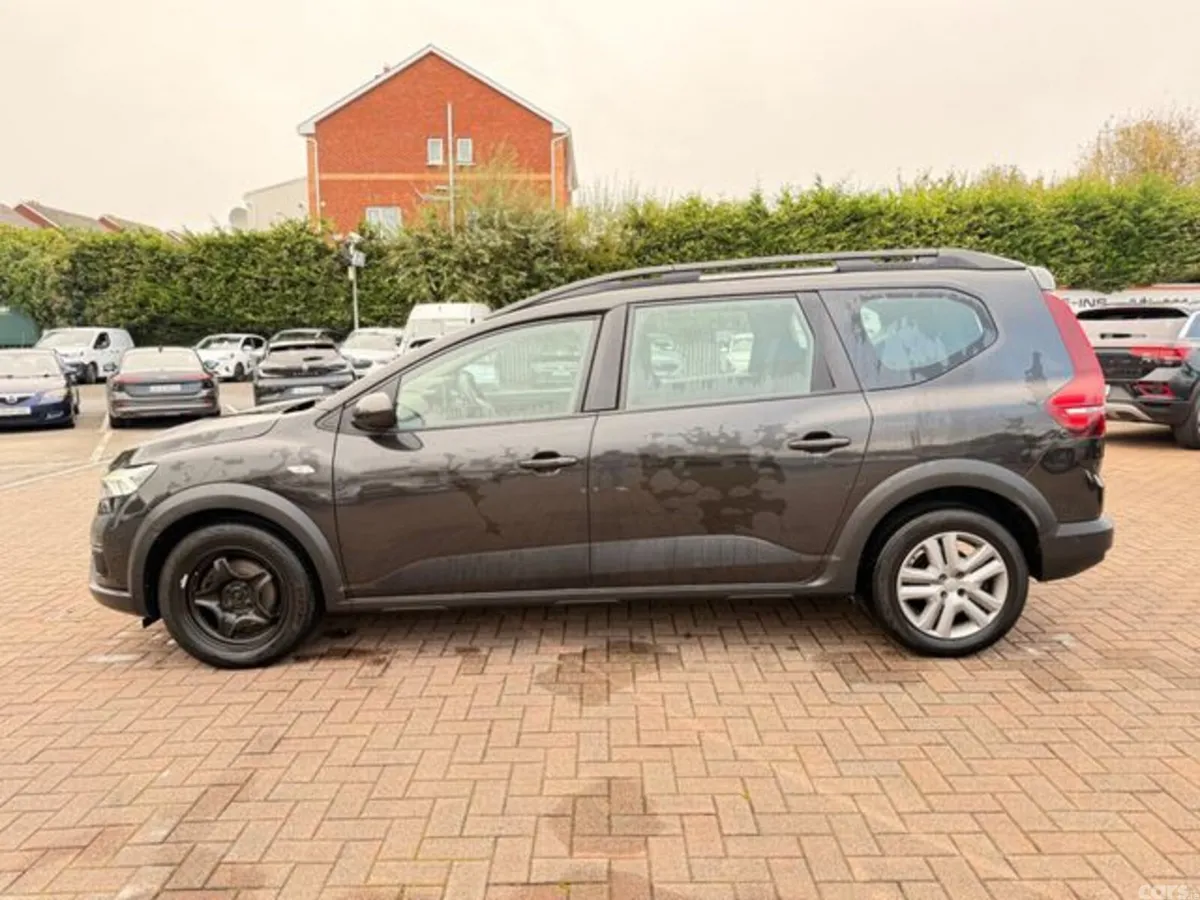Dacia Jogger MPV, Petrol, 2023, Black