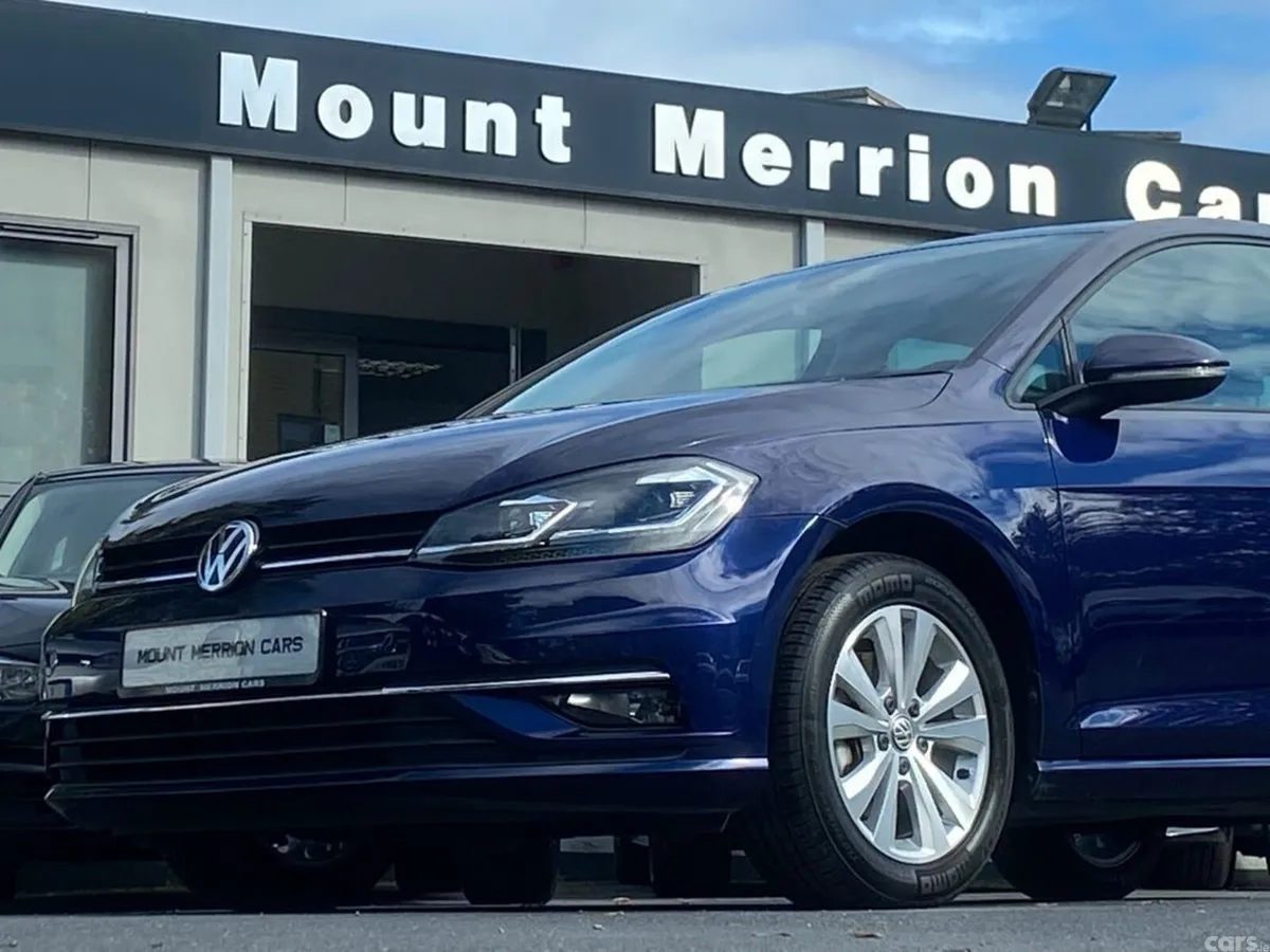 Volkswagen Golf Hatchback, Petrol, 2017, Blue