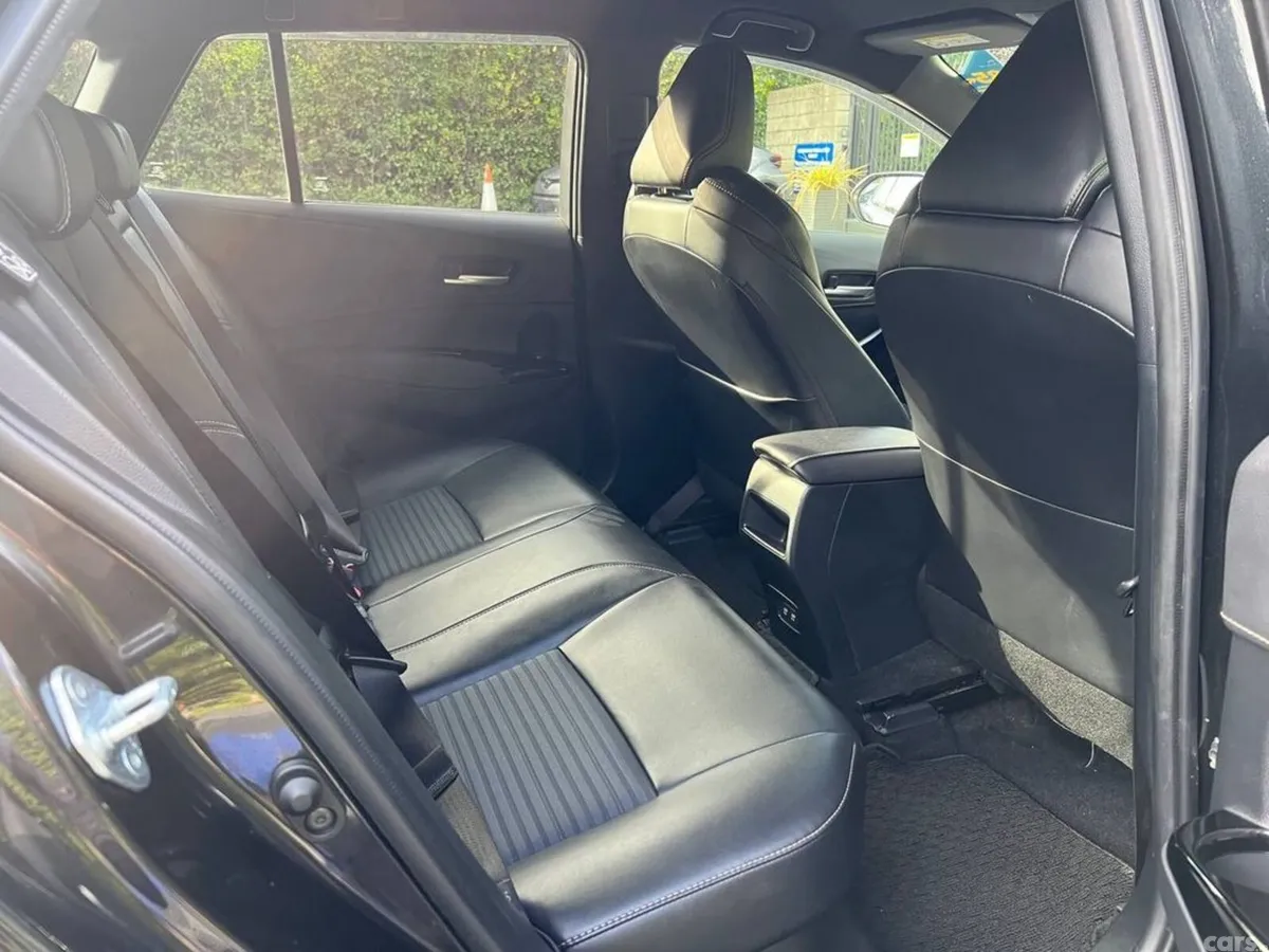 Toyota Corolla Estate, Petrol Hybrid, 2020, Black