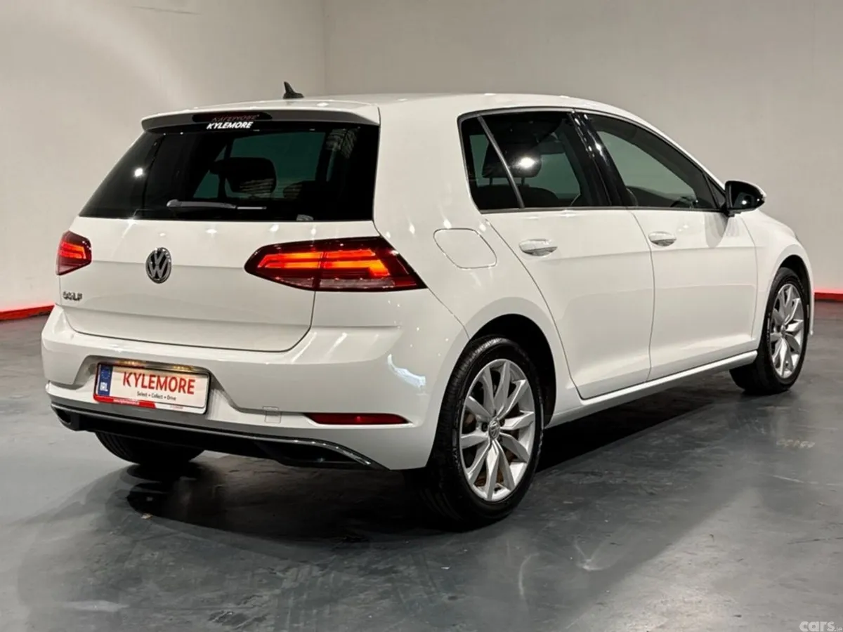 Volkswagen Golf Hatchback, Petrol, 2019, White