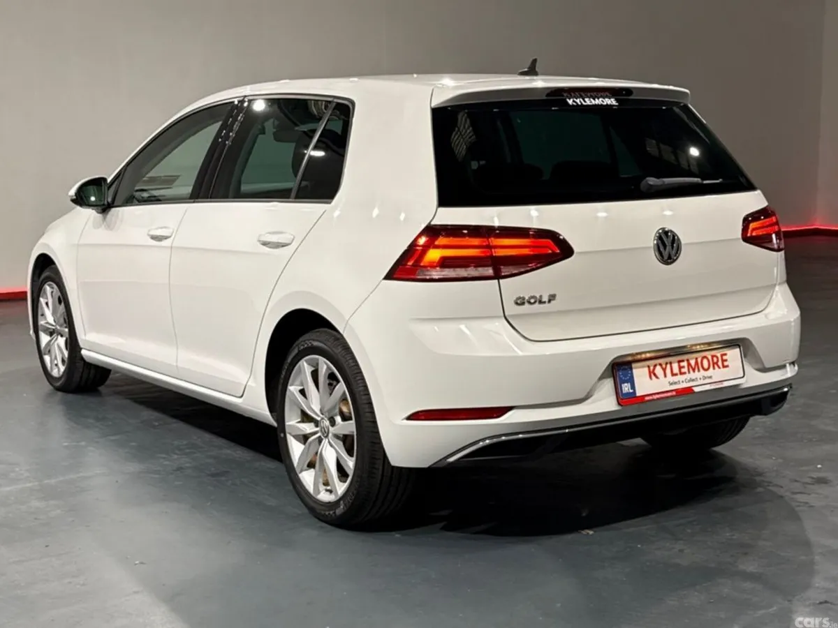 Volkswagen Golf Hatchback, Petrol, 2019, White