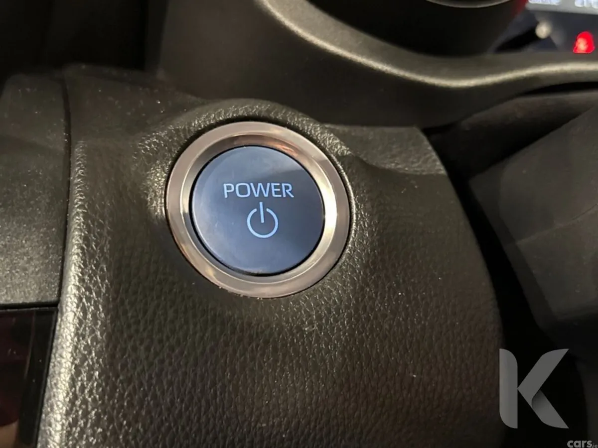 Toyota Yaris Cross SUV, Petrol Hybrid, 2023, Beige