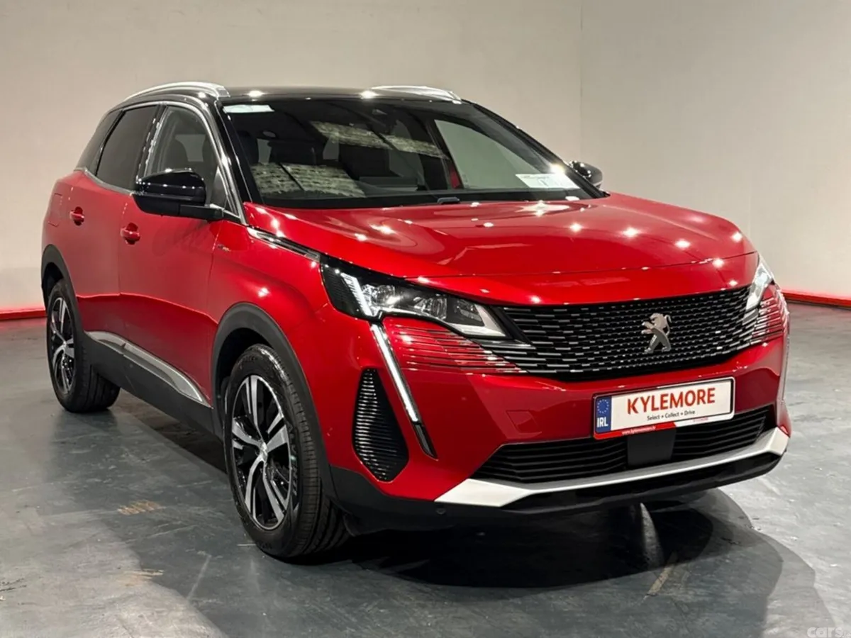 Peugeot 3008 SUV, Petrol Hybrid, 2023, Red