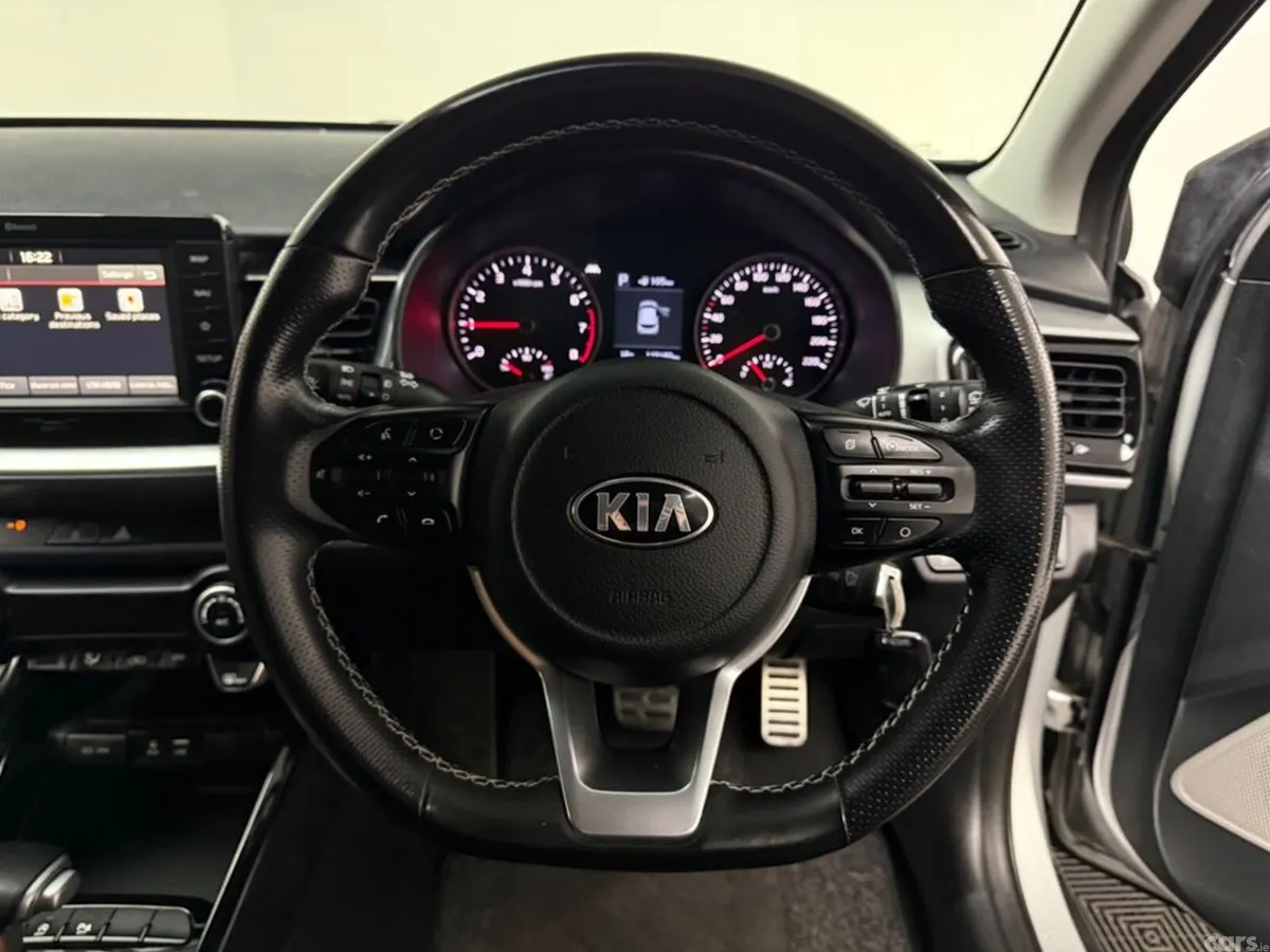 Kia Stonic SUV, Petrol, 2020, Grey