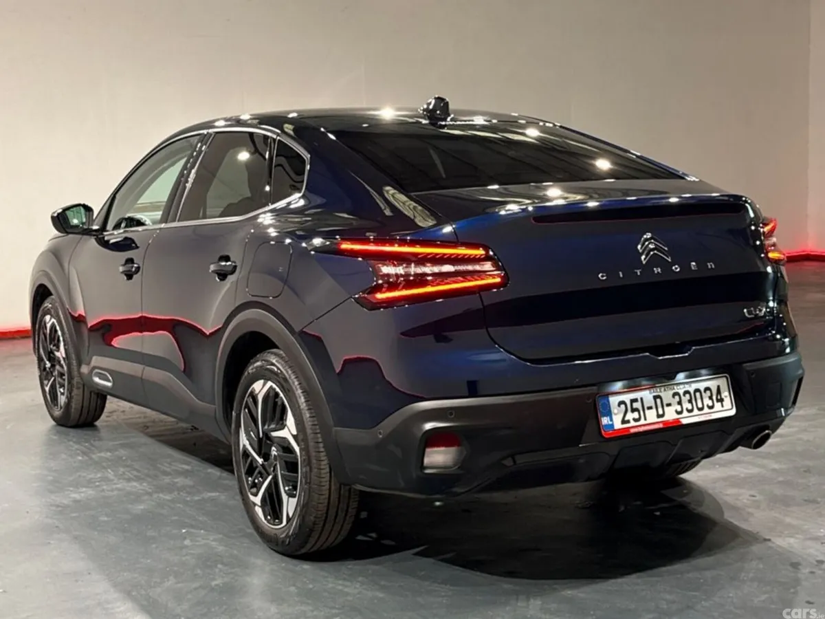 Citroen C4 X Saloon, Diesel, 2025, Blue