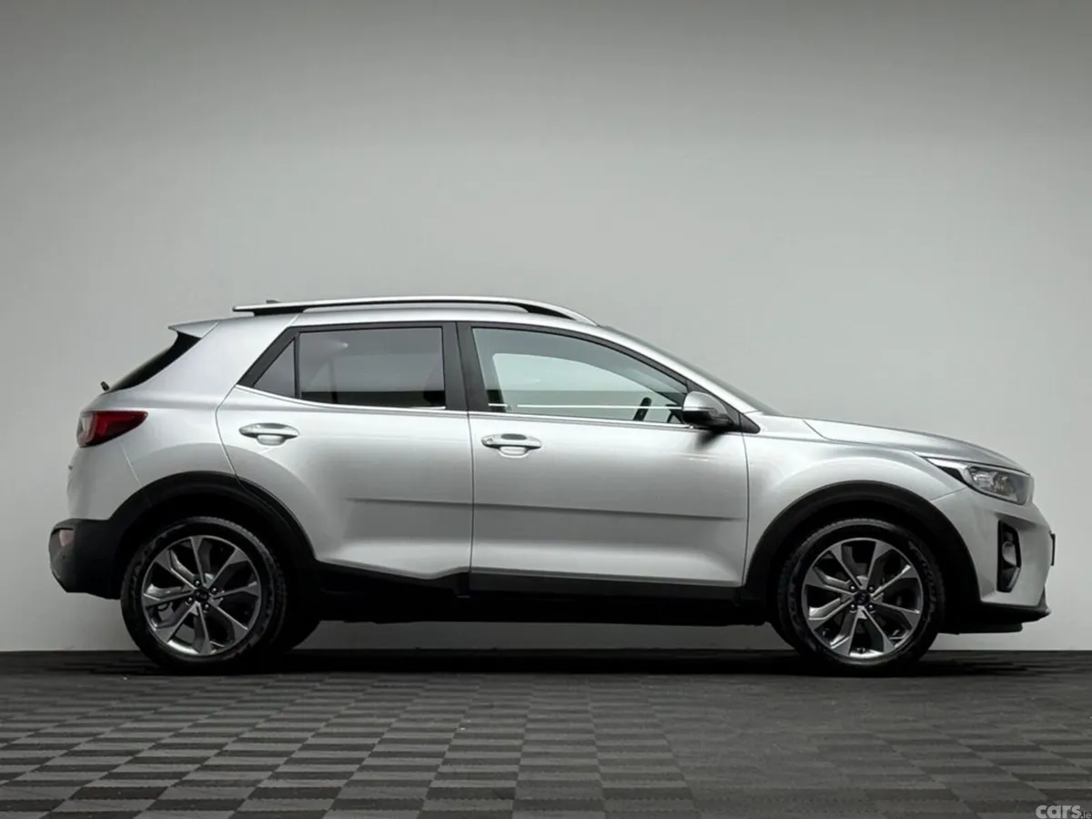 Kia Stonic SUV, Petrol, 2020, Grey