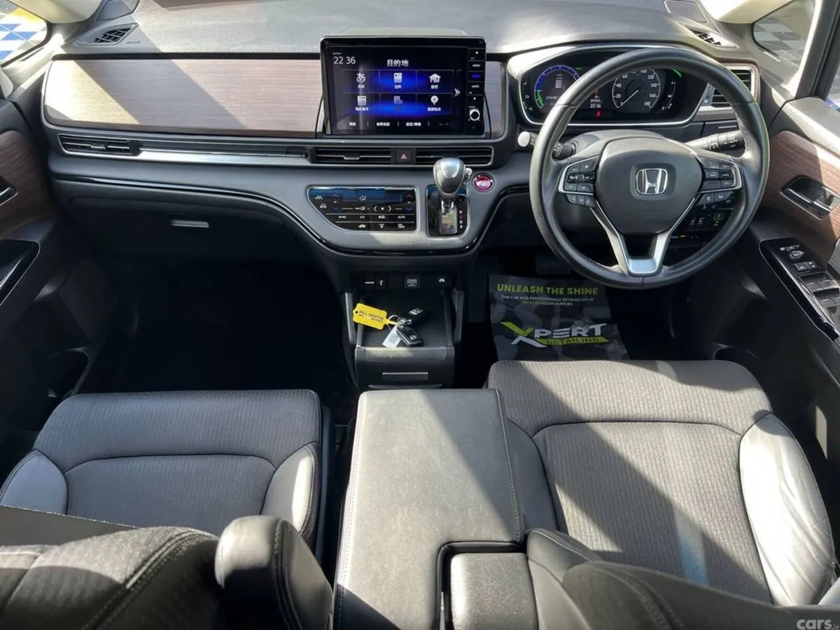 Honda Odyssey MPV, Petrol Hybrid, 2021, White