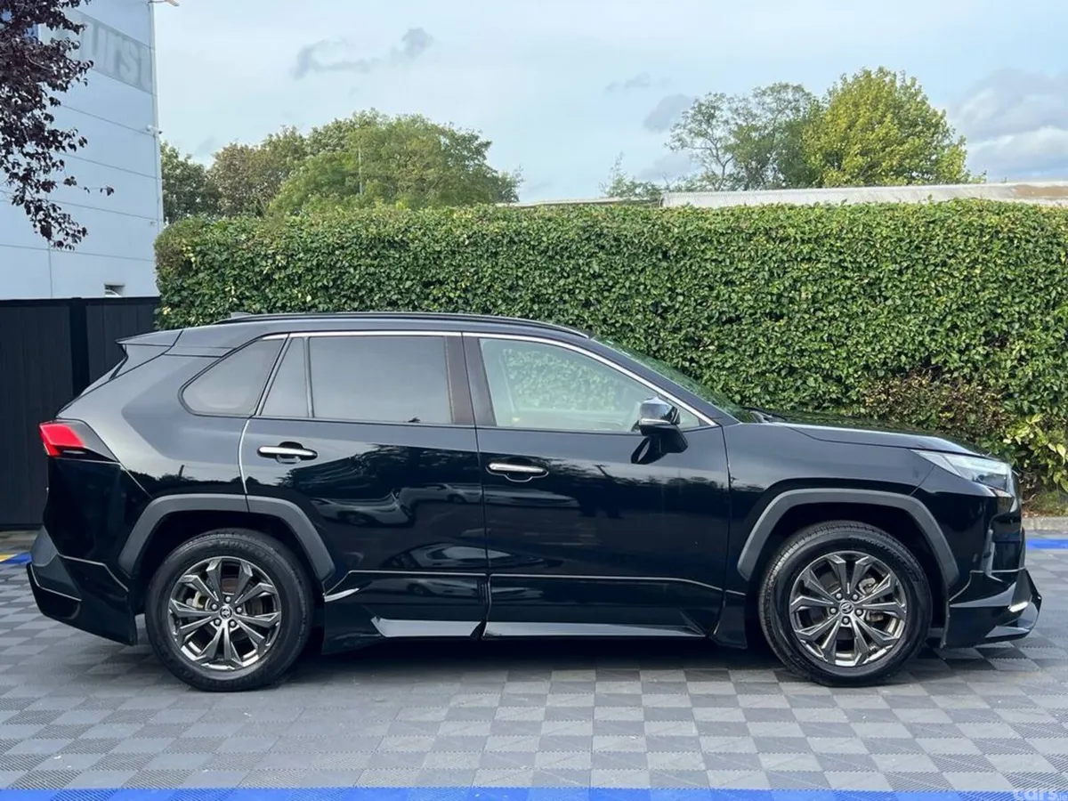 Toyota RAV4 SUV, Petrol Hybrid, 2022, Black