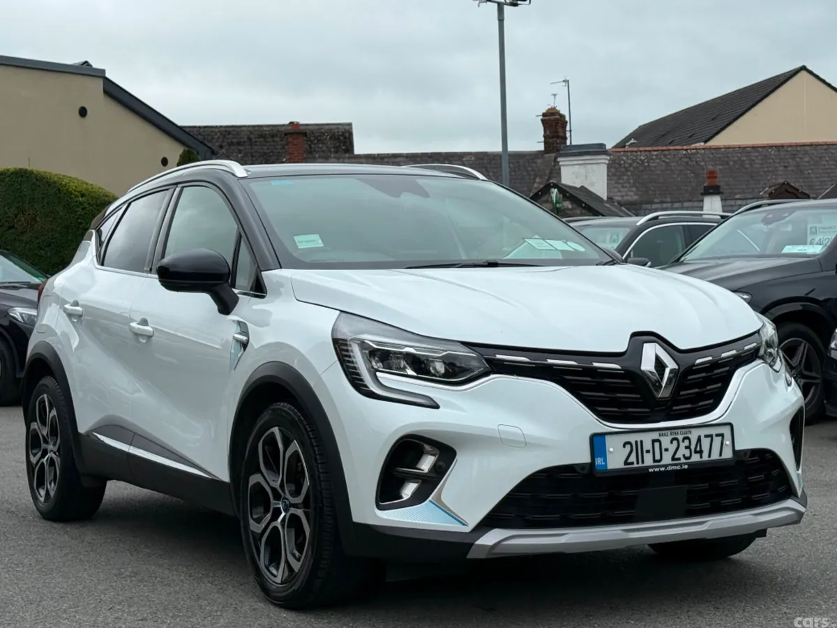 Renault Captur Hatchback, Petrol Plug-in Hybrid, 2021, White