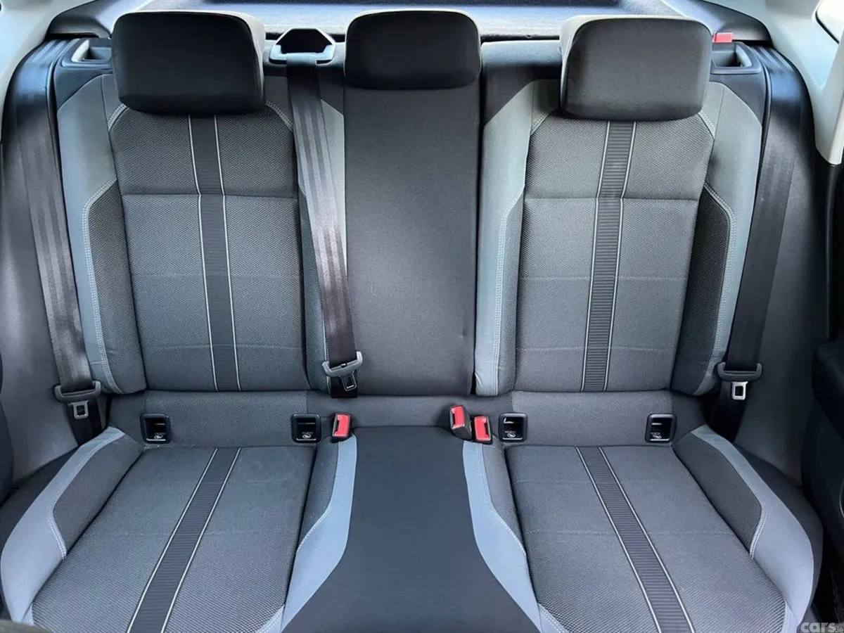 Volkswagen Polo Hatchback, Petrol, 2020, Blue