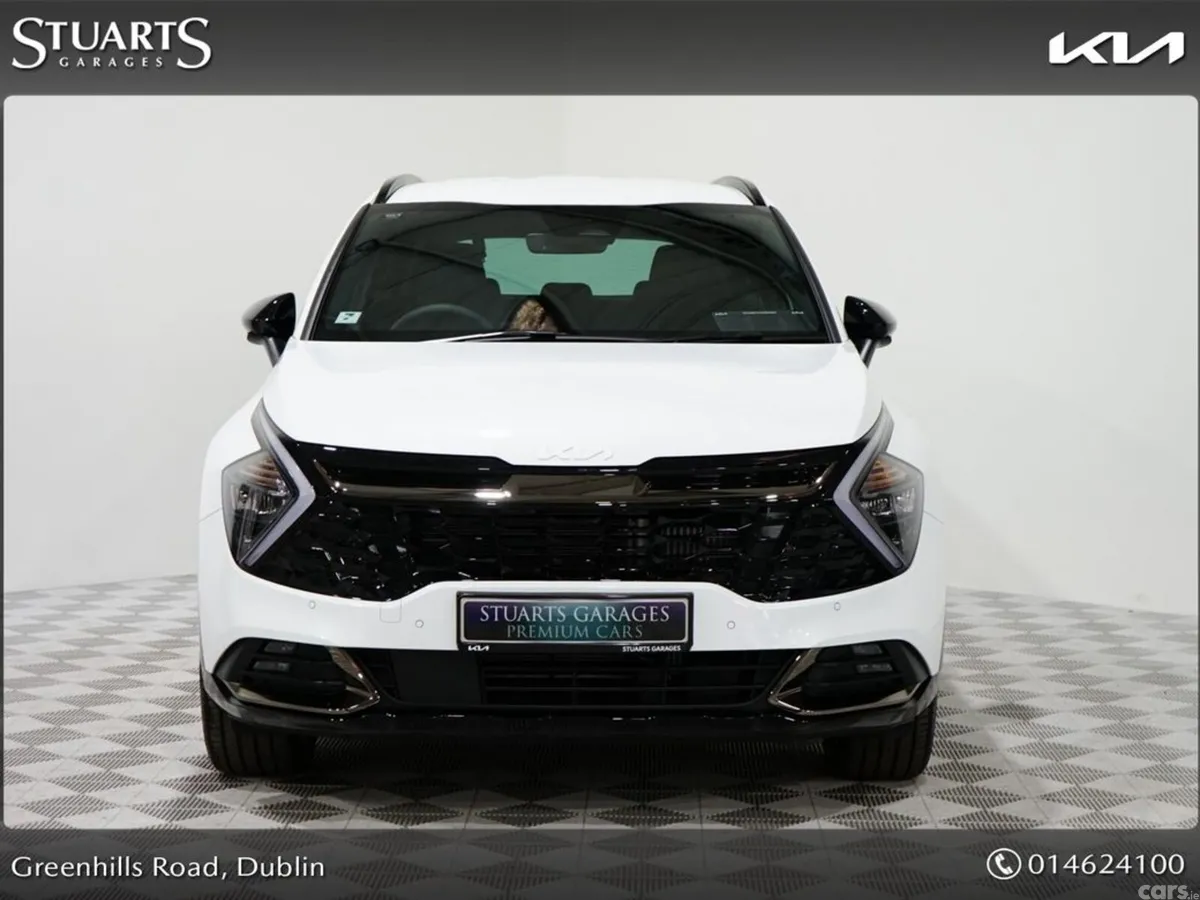Kia Sportage MPV, Petrol Plug-in Hybrid, 2024, White